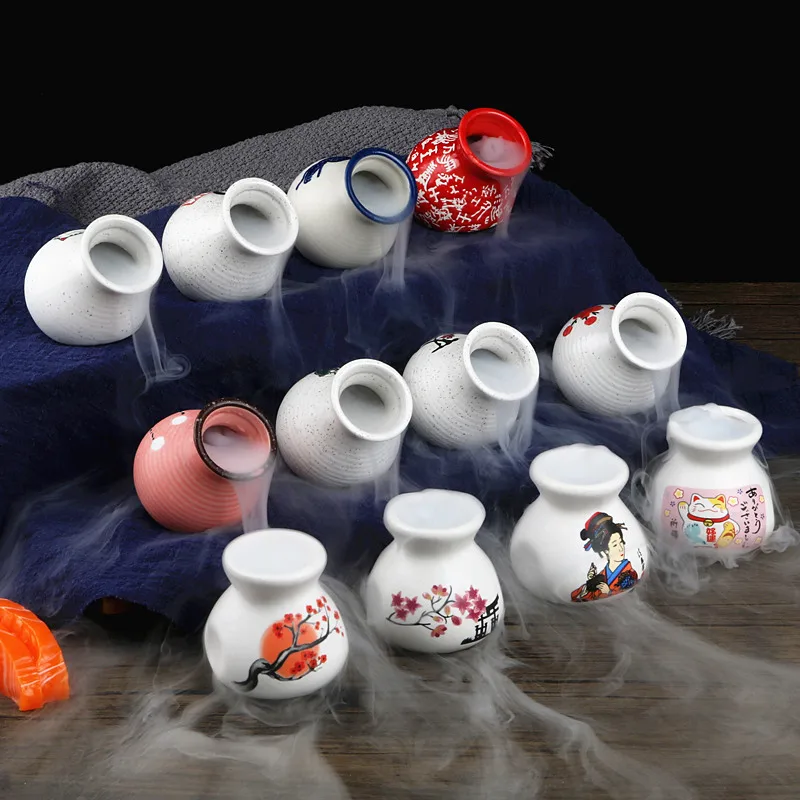 

Sushi Shop Sashimi Plate Decoration Ceramic Small Bottle Dry Ice Japanese Kitchen Tableware Restaurant ToothpicSushi Decorations