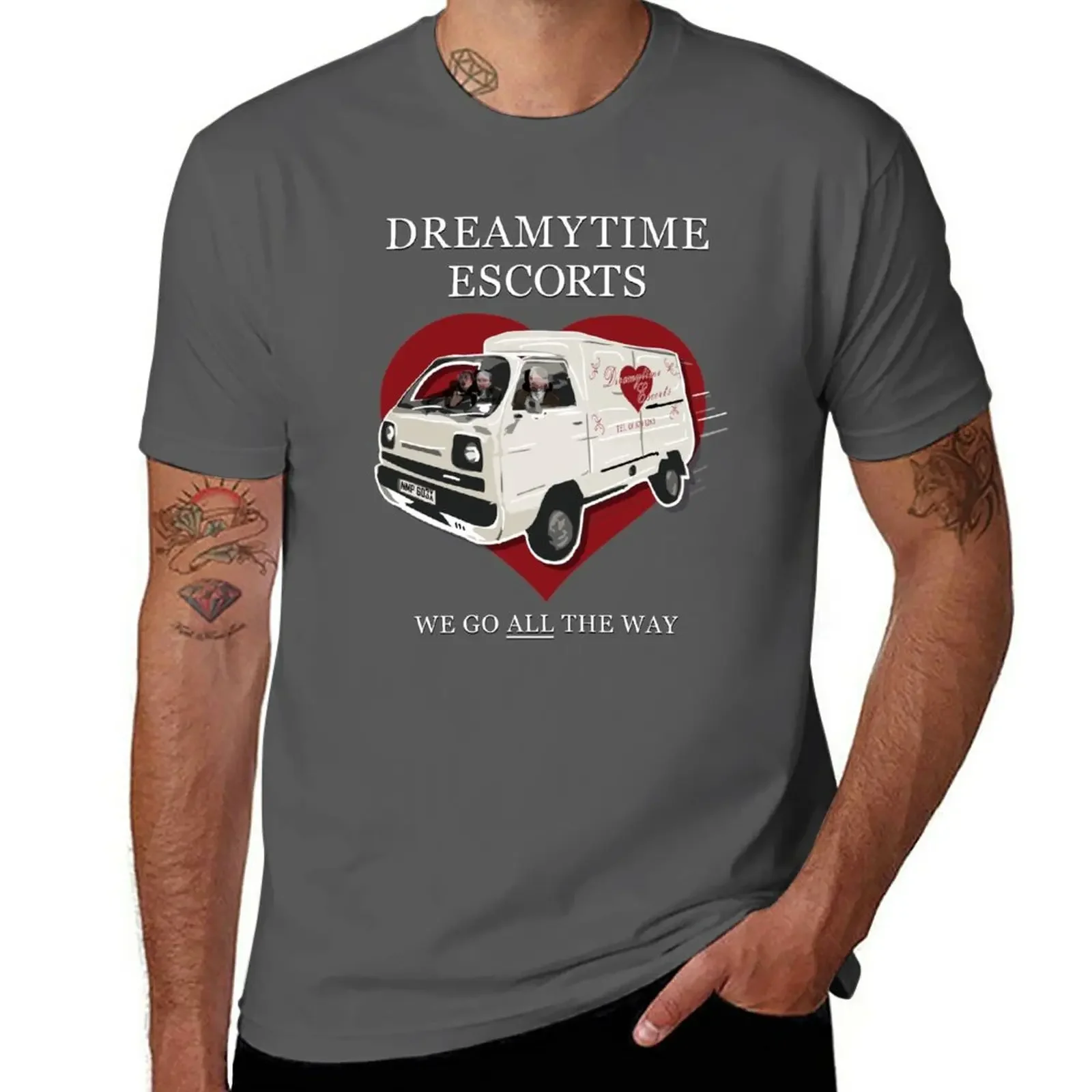 Футболка New Dreamytime Escorts Van - WE GO ALL THE WAY (белый текст) вдохновленная надписью Mr Jolly Lives