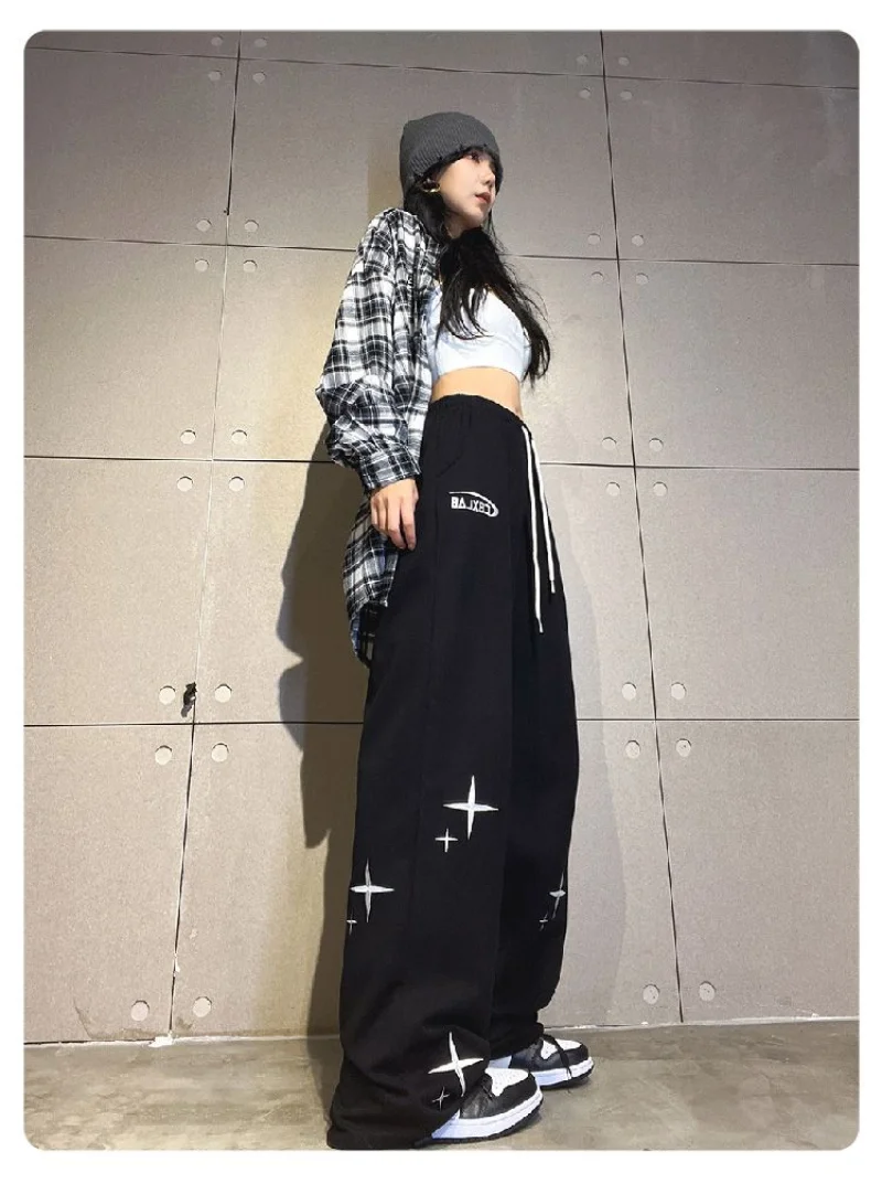 Рисунок 6 - Черные брюки Y2k уличная одежда