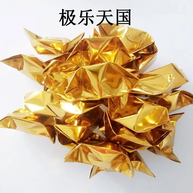 

Золотые банкноты для декора