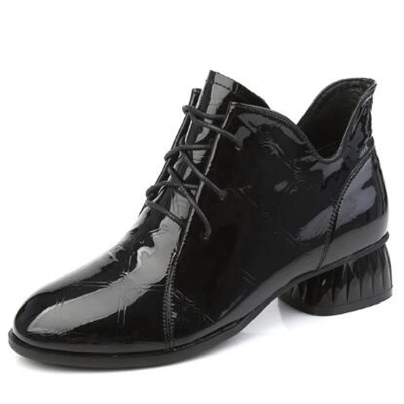 

2022 New Spring High Quality Cowhide Patent Leather Boots Trendy Boots British Style Lace-up Thick Heel Big Size Women's Boots