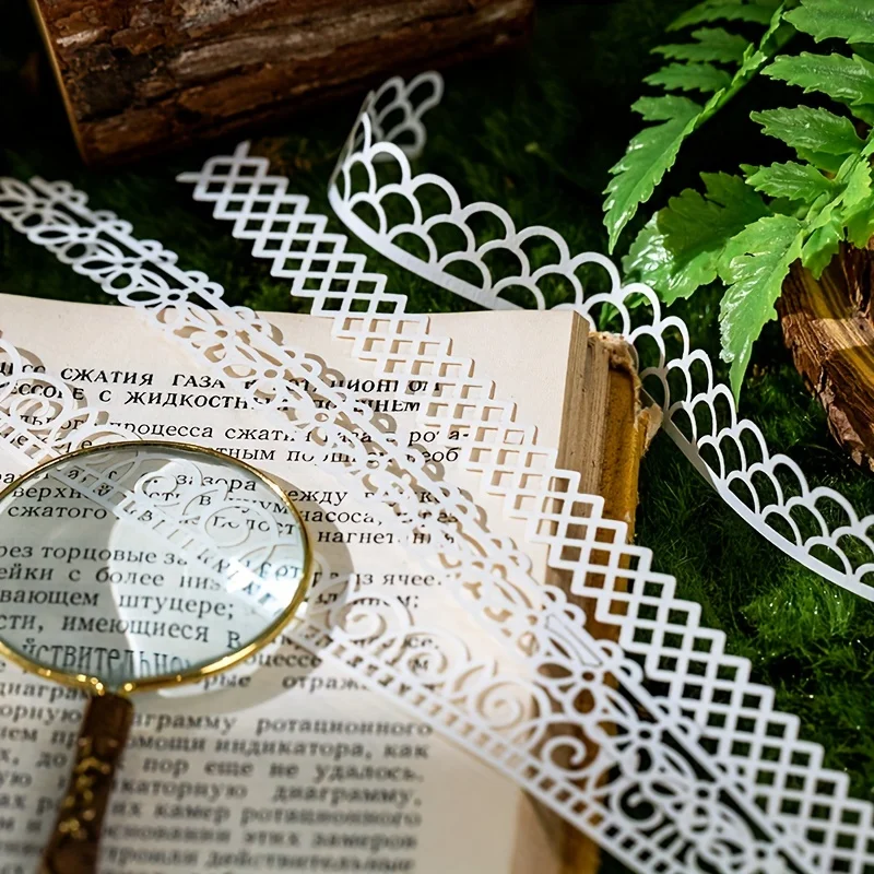 

MOHAMM 16 Sheets Retro Hollow Pattern Creativity 120g Lenny Material Paper for Scrapbooking DIY Decorative Collage Journaling