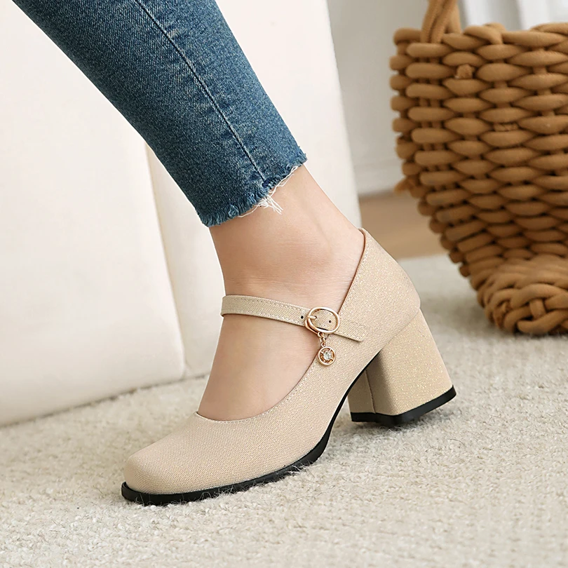 Женские туфли-лодочки с застежкой на щиколотке толстом каблуке