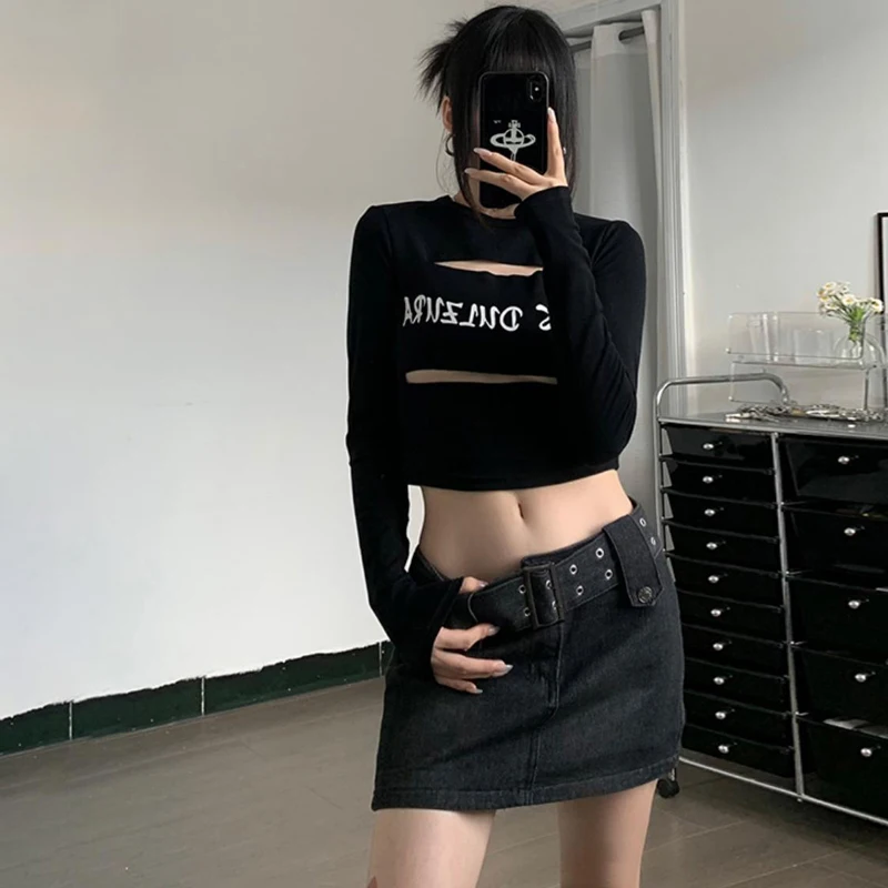 

2022 Autumn Women's New Letter Printing Ripped Hollow Long Sleeved Age Reducing Top Slim Fit And Slimming T Shirt