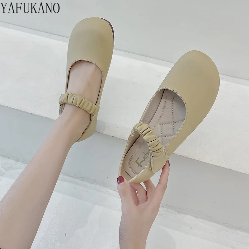 

Fashion Round Toe Mary Janes Shoes College Style Students Casual Single Shoes Soft Sole Gentle Style Shallow Mouth Flat Shoes