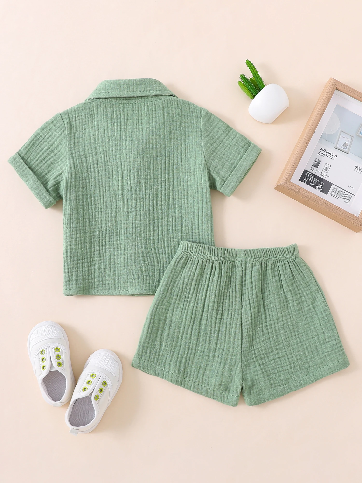 

Милый Летний комплект для маленьких мальчиков, однотонная хлопковая льняная футболка с коротким рукавом и карманами и подходящие шорты, спортивный костюм, наряд