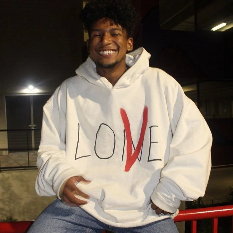

Vloned Hoodie Large Letter Printed Cotton Pop Up New York Hoodie Love Graffiti Big V Hood Sweatshirts Women Couple Loose Street