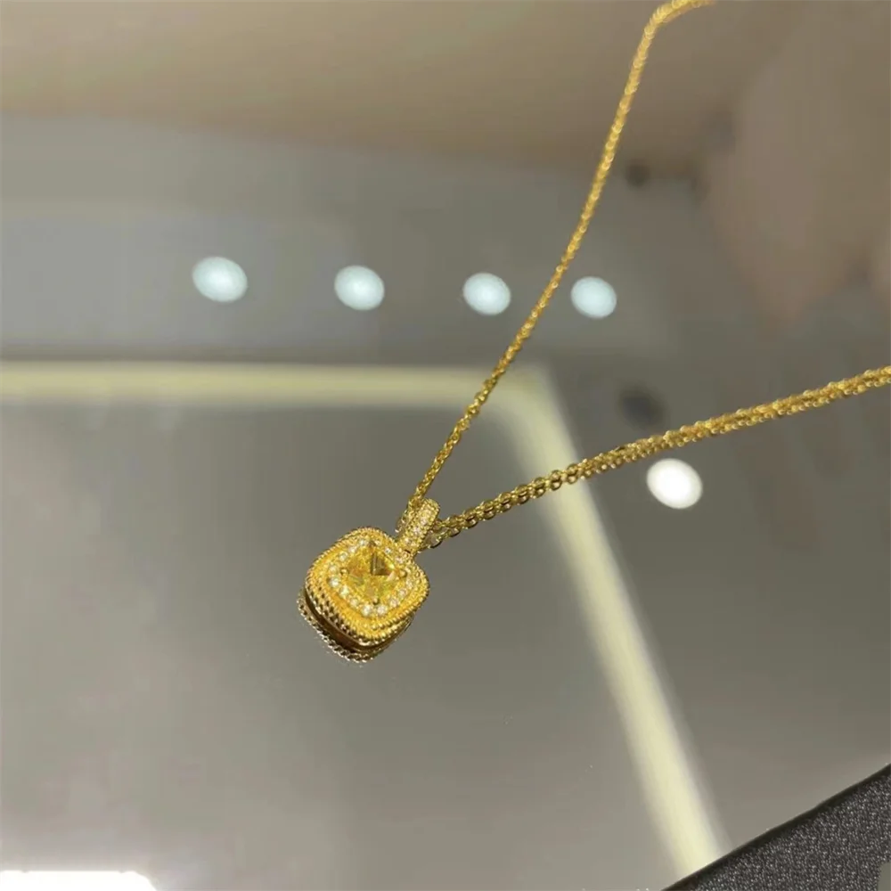 

Necklace for women luxury S925 silver cube sugar necklace 18K gold luxury pendant high sense zircon clavicle chain Holiday gift