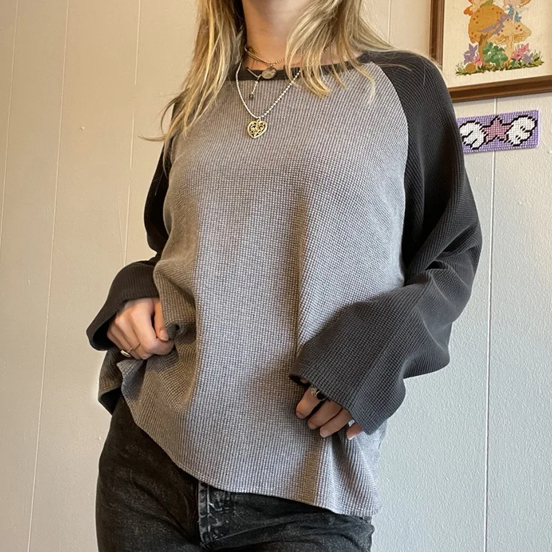 

Женский пуловер Y2K S Повседневная Свободная футболка с длинным рукавом модный контрастный цвет пуловер реглан с круглым вырезом Топы свитшо...