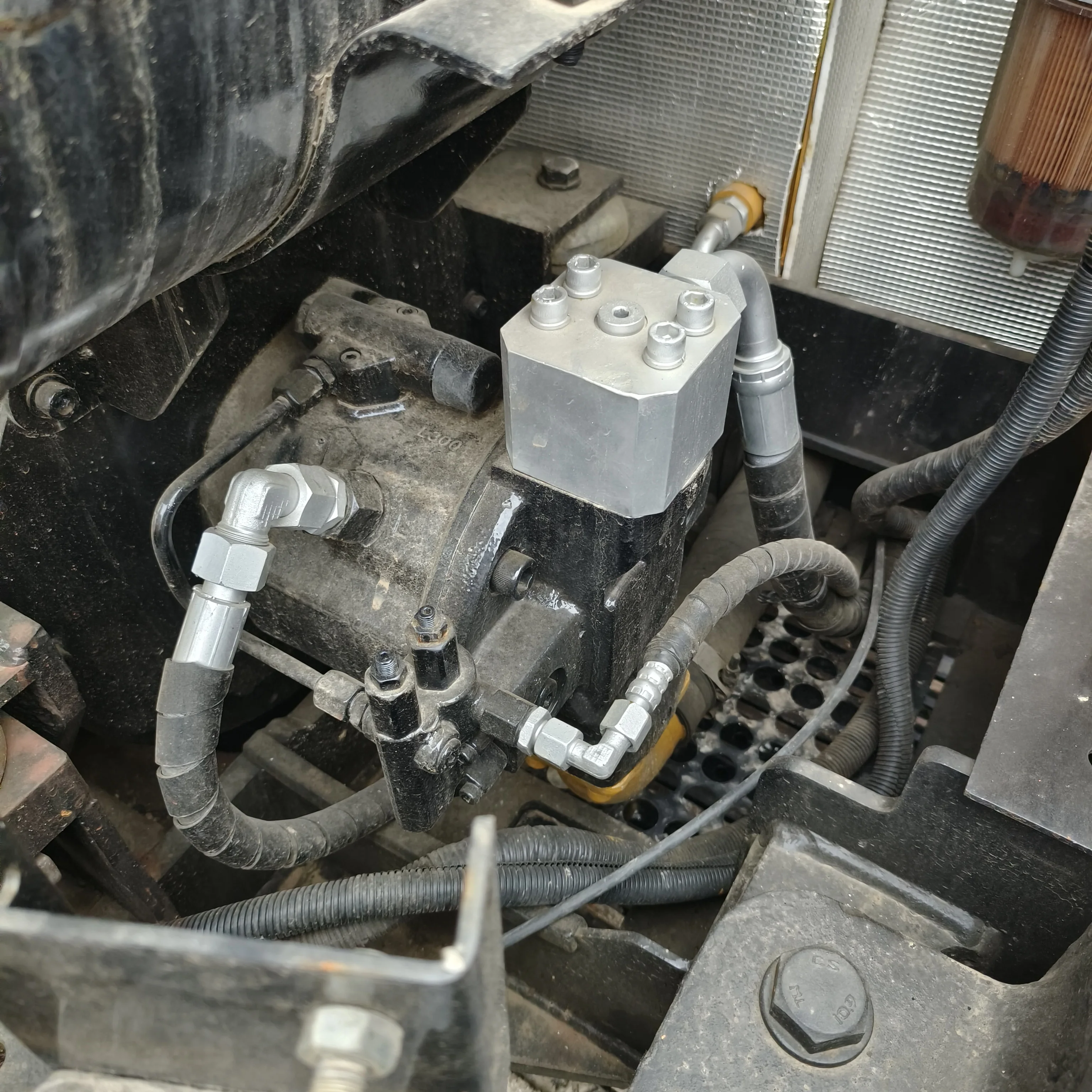 Рисунок 4 - Дешевые Sany экскаваторы