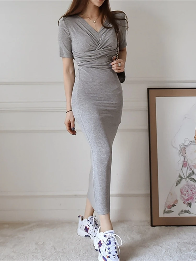 Женское длинное платье-макси с V-образным вырезом и коротким рукавом | Женская