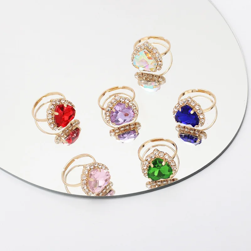 

2022 New Fashion Light Luxury Rings for Women Ins Temperament Love Index Finger Wedding Engagement Ring Girlfriend Gifts