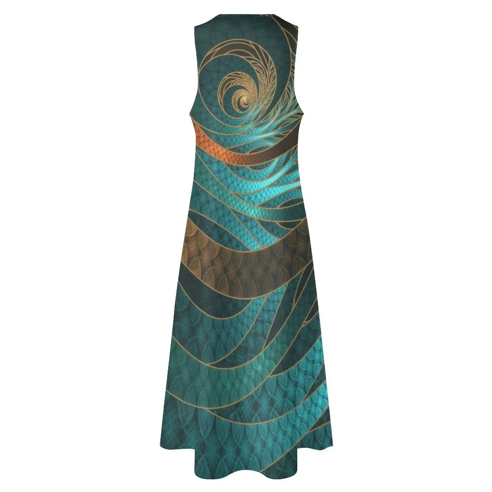 Красивое длинное платье из кожи с бирюзовым фрактальным браслетом женское