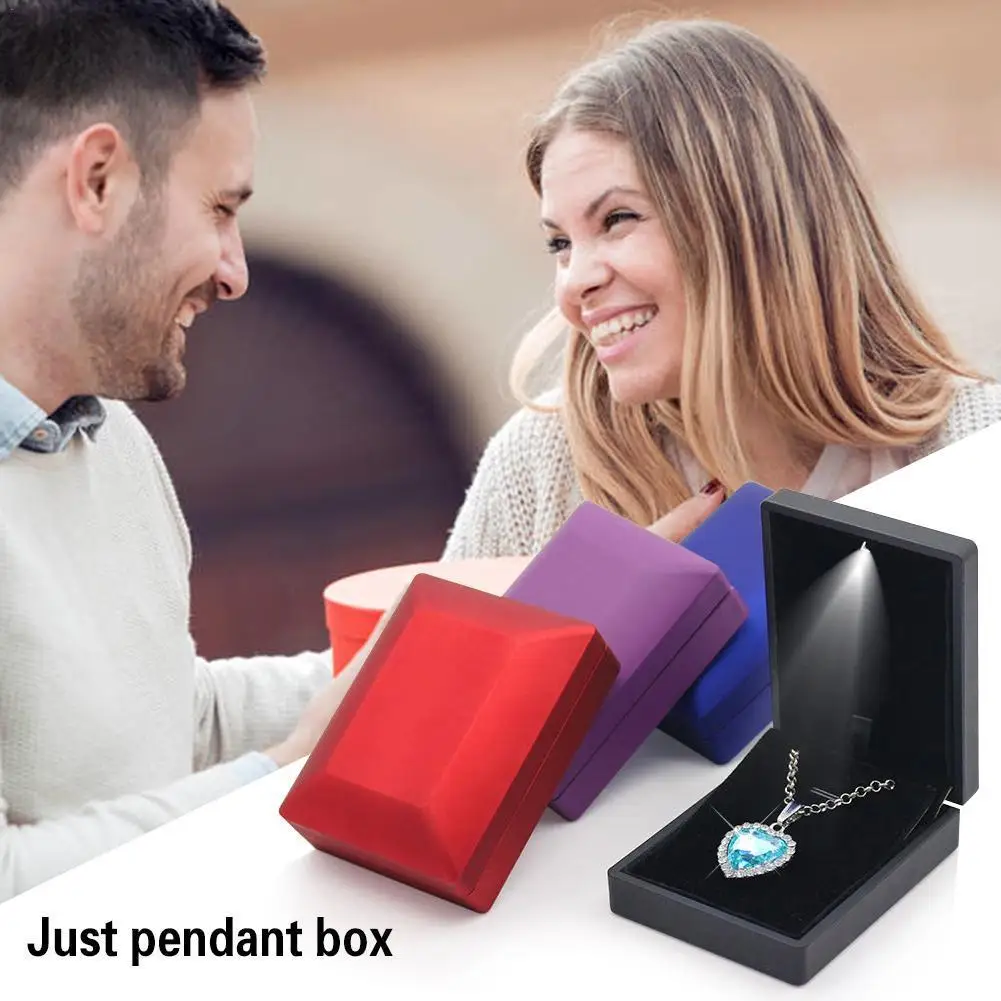 

High Quality Jewelry Box With LED Light For Engagement Wedding Rings Box Festival Birthday Jewerly Ring Display Gift Boxes