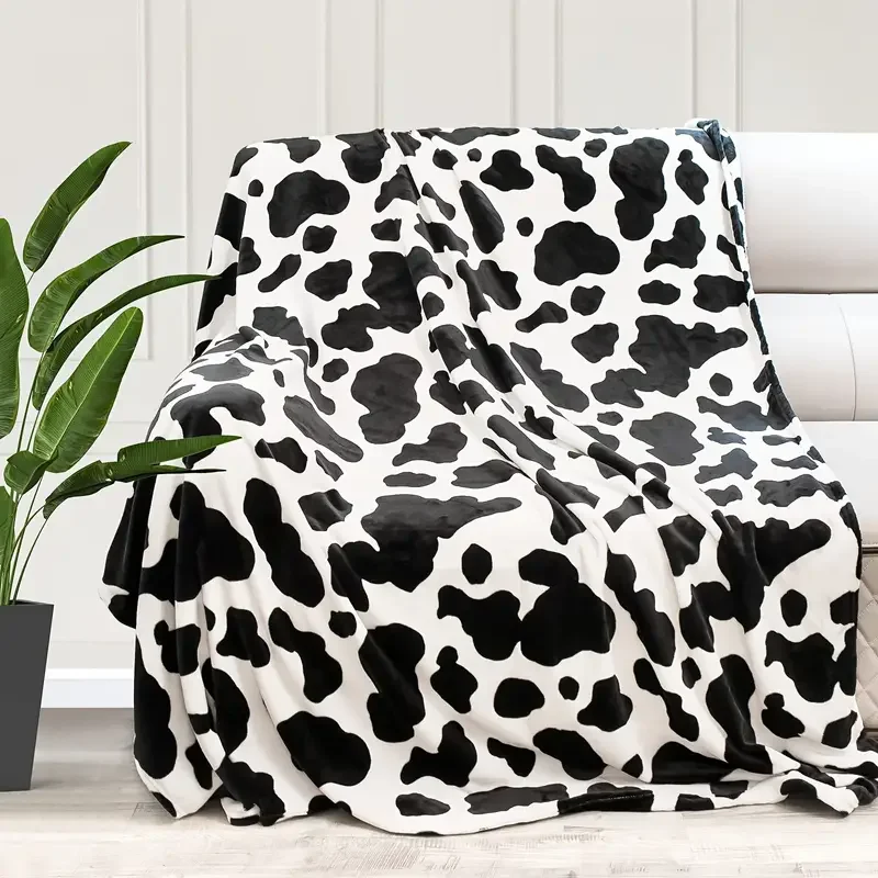 

HMTX 1pc Cow Printed Blanket, Flannel Throw Blanket, Soft Blanket