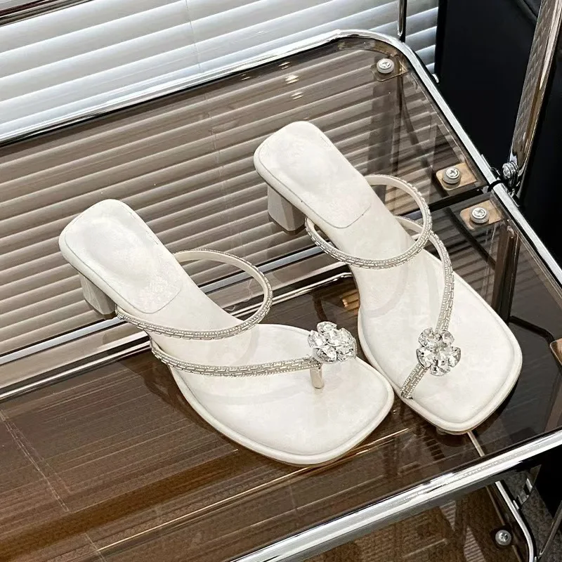 Обувь Тапочки Повседневные резиновые шлепанцы Женские средней длины Квадратный