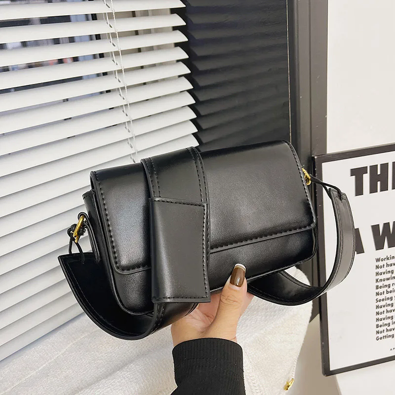 

Женская сумка для камеры 2023, роскошная брендовая дизайнерская маленькая квадратная сумка с буквенным принтом, сумка для одной подмышки, с широким ремнем через плечо, модная новая