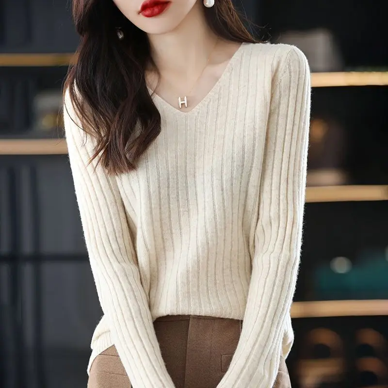 

Autumn Winter Simple Casual V-neck Solid Slim Basic Rib Knitted Sweater Women Long Sleeve Pullovers Top Female Clothing Jumpers
