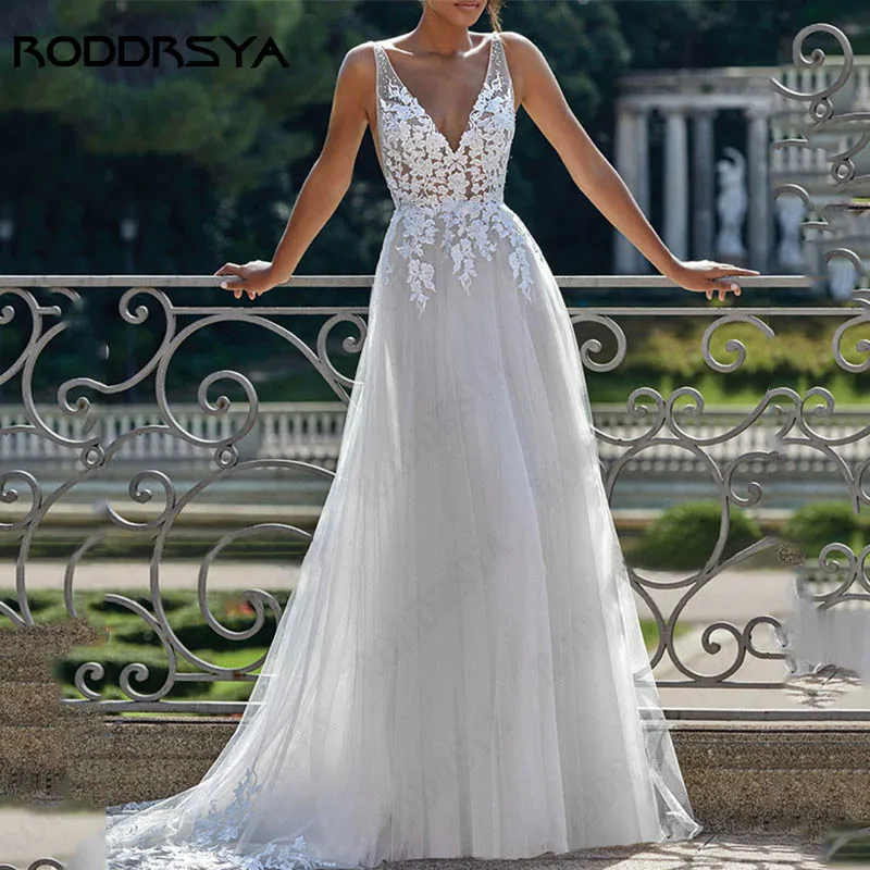 

RODDRSYA Bohemian V-Neck Appliques Wedding Dresses Spagehtti Straps Tulle Bride Gowns Sleeveless Open Back A-Line Robe De Mariée