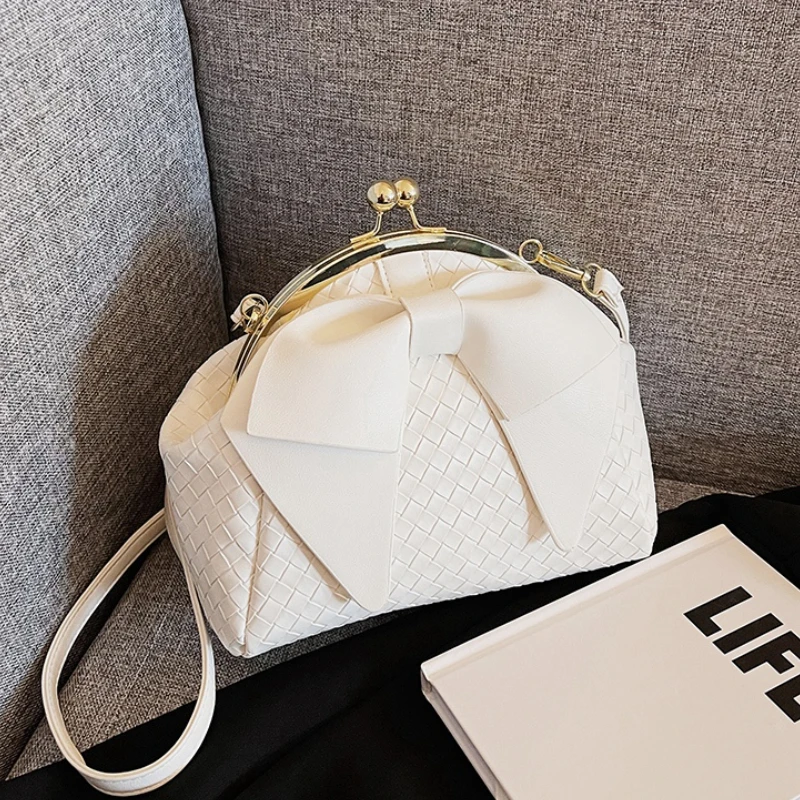 Solid Trend Clutch Female Party Handbags Pleated Handbag Shoulder Bag for Women Clutch Purses Crossbody Bag Female Bolsa