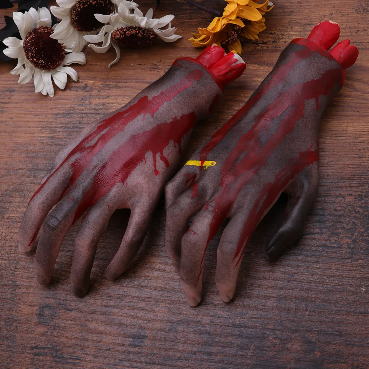 

Разрезанные руки, сломанные части тела, реквизит, страшная фотосессия