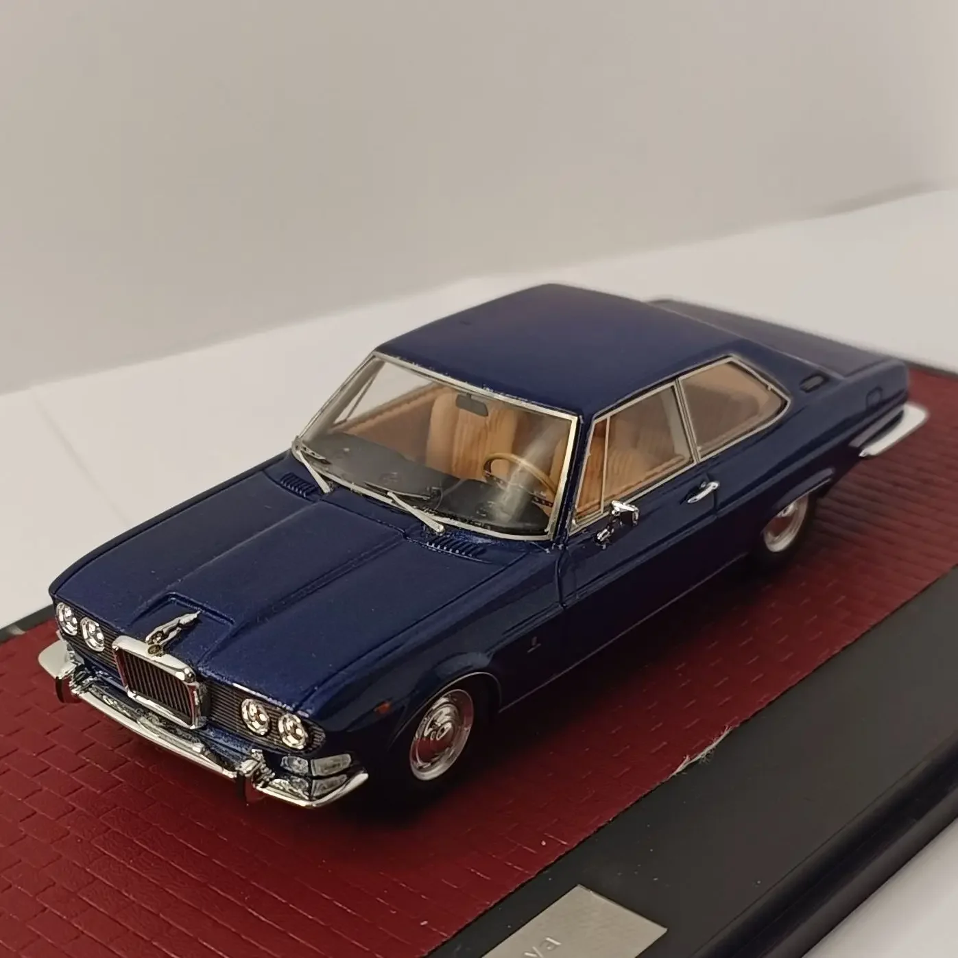 Коллекционная модель в масштабе 1:43 для FT Bertone 1966 модели автомобилей из смолы