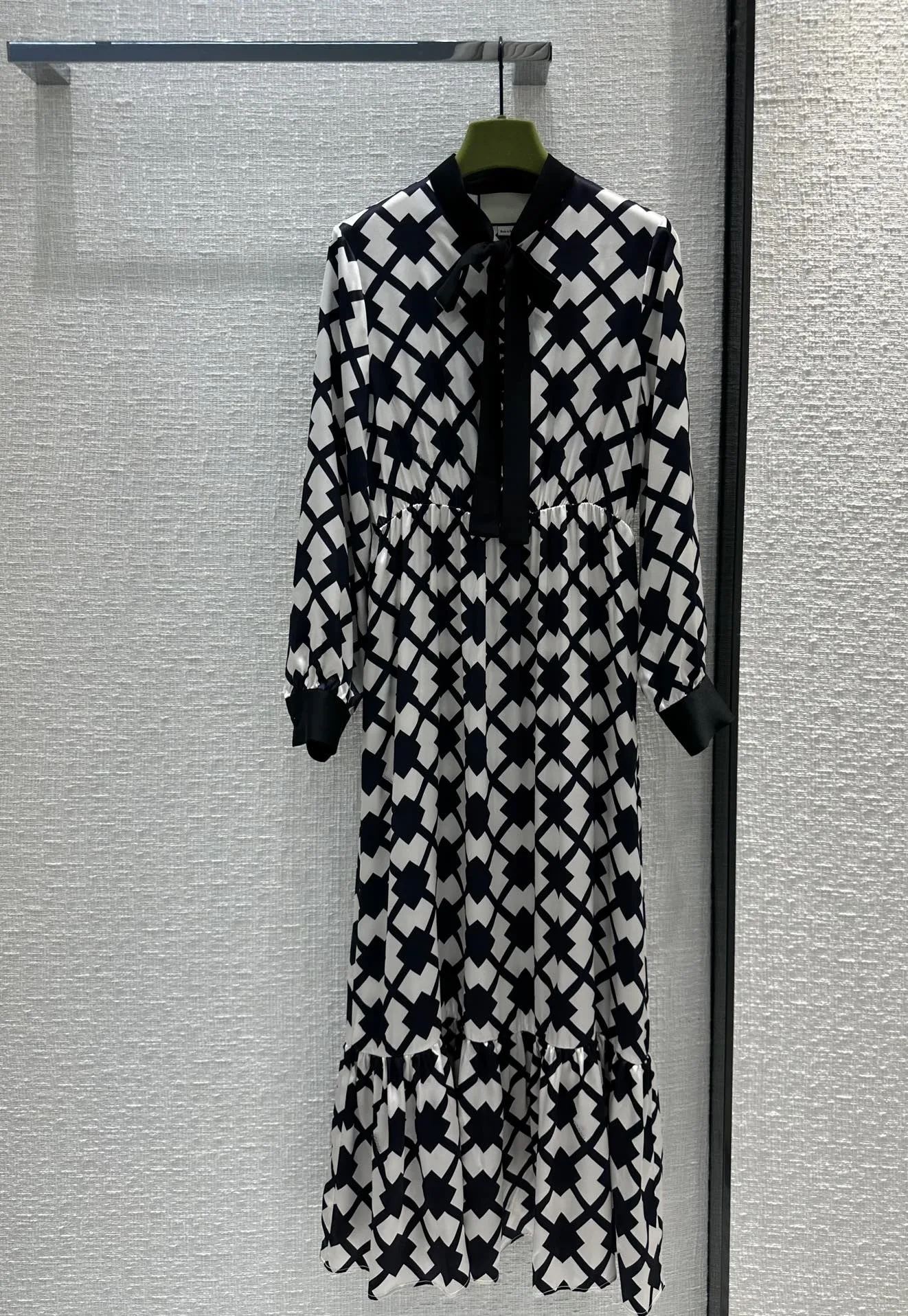 

Female Clothing Woman Clothes Women's Dress Elegant Dresses Prom Dresses Spring 2023 Black White Rhombus Silk Bow Ribbon Dress