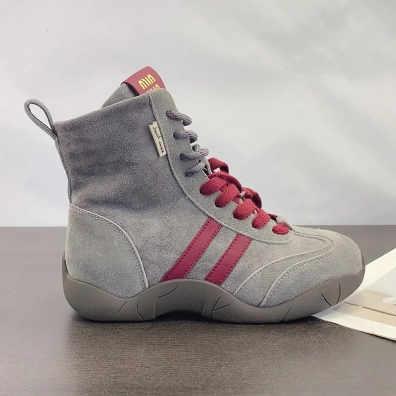 Женские кроссовки ботильоны новая модная замшевая зимняя обувь на платформе 2025