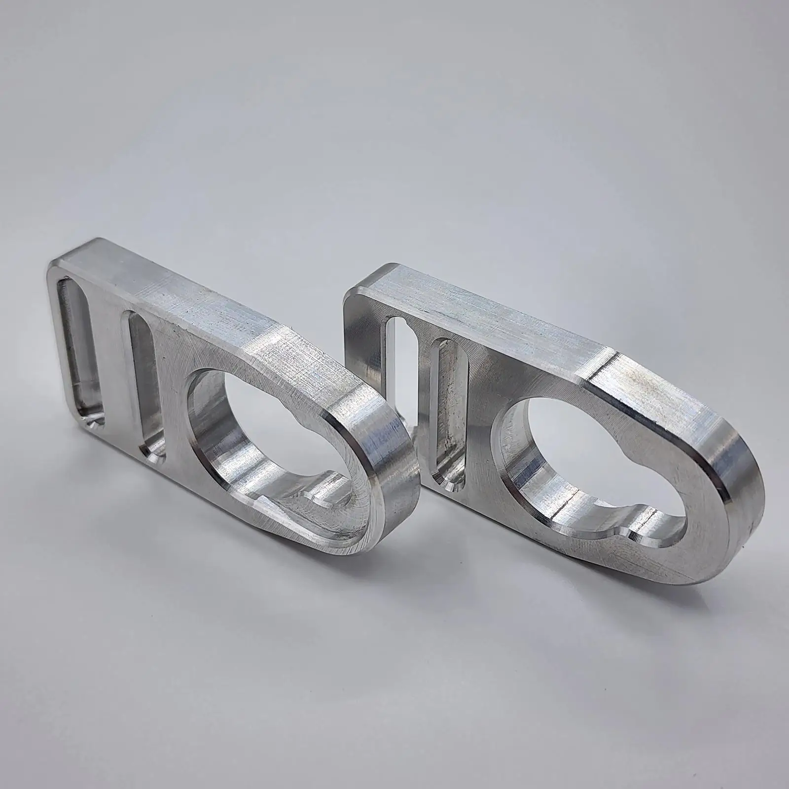 

2 шт., алюминиевые зажимы для крепления Каяка