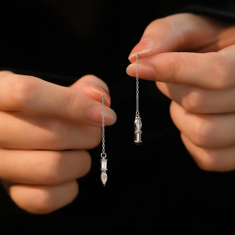 Женские серьги-гвоздики из серебра 925 пробы с цирконом 5 см