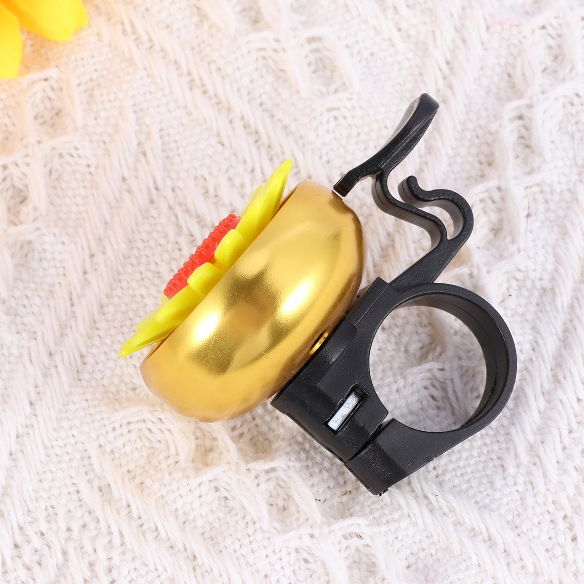 

Noise Makers Bike Handlebar Ring Bell Cycling Bell Kids Scooter Bells Sunflower Shaped Bike Bell Tricycle Bell for Toddlers