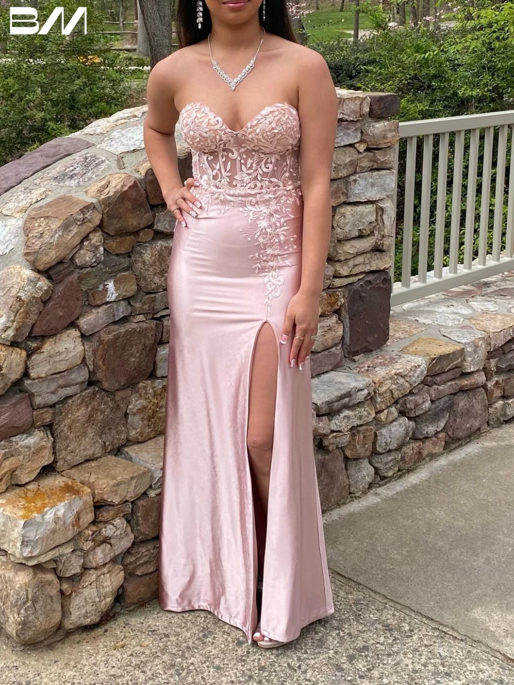 

Romantic Strapless Evening Dresses Graceful Straight Bridal Gown Vintage Floor-length Bride Dresses Vestidos De Novia