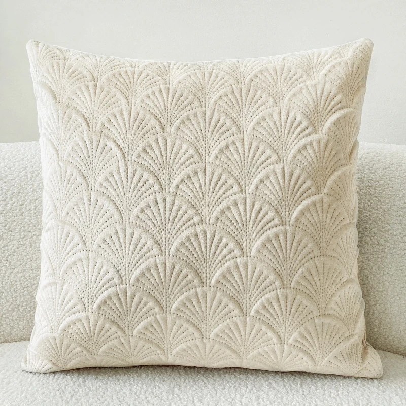 

Scallop Design Velvet Cushion Cover 45x45cm High Quality Decorative Pillow Cover for Livingroom Decor Sofa Pillowcase Beige Grey