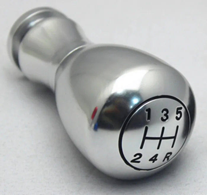 

Universal 5-speed manual universal gear shift head aluminum alloy gear to refit the car with gear shift head
