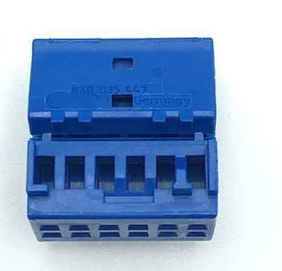 

8X0 035 444 для мультимедийной хост-навигации Volkswagen Audi, Bluetooth-радио, разъем 3B7 035 447, корпус разъема