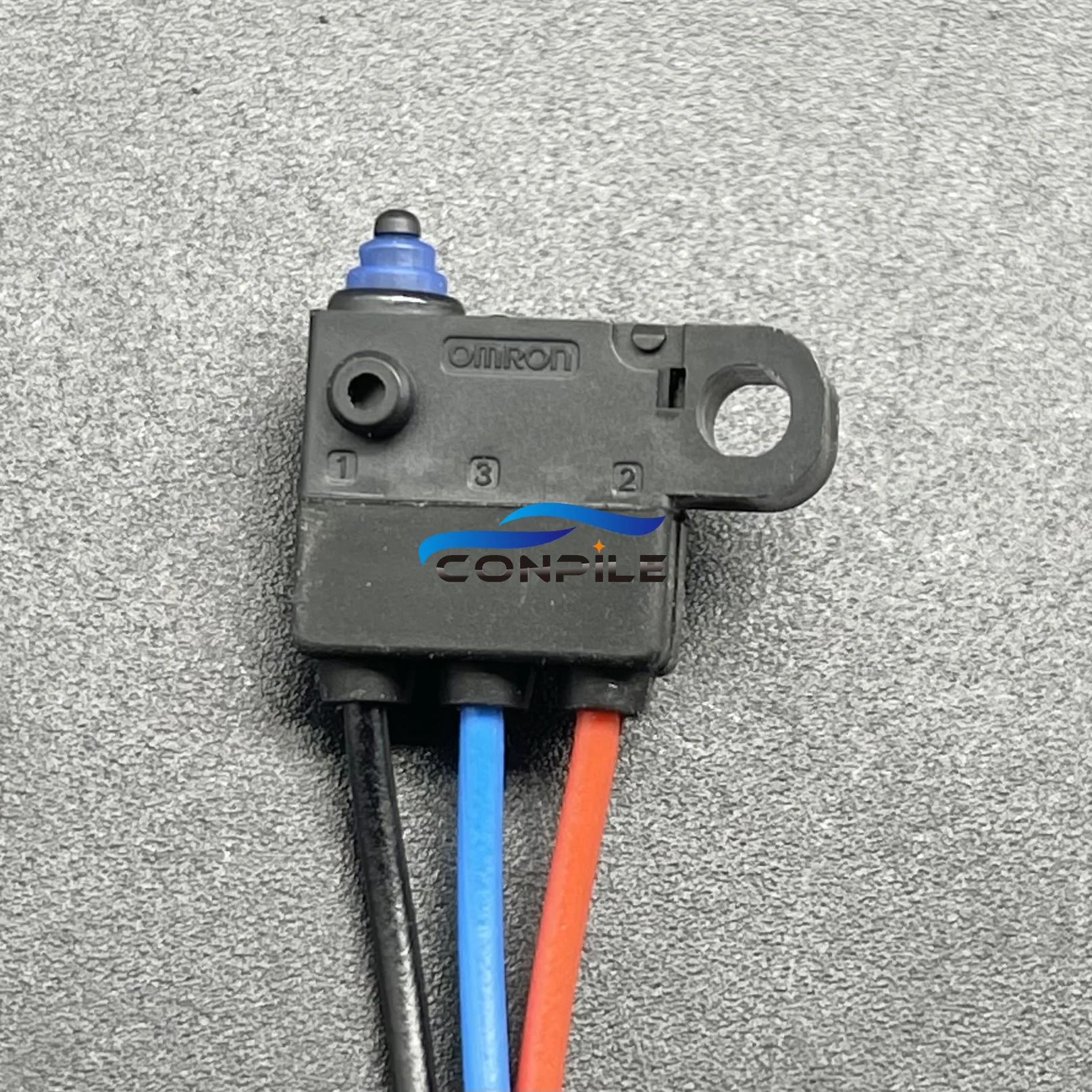 

1 шт. ультрамаленький микропереключатель D2HW- C201M