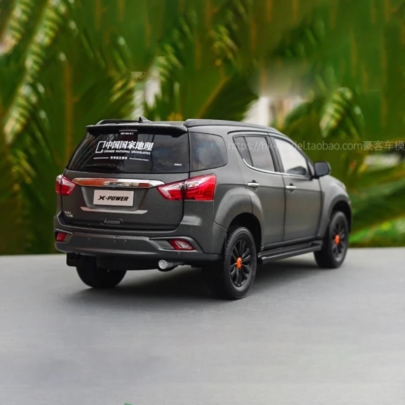 Оригинальный литой под давлением масштаб 1:18 MUX внедорожник модель автомобиля из