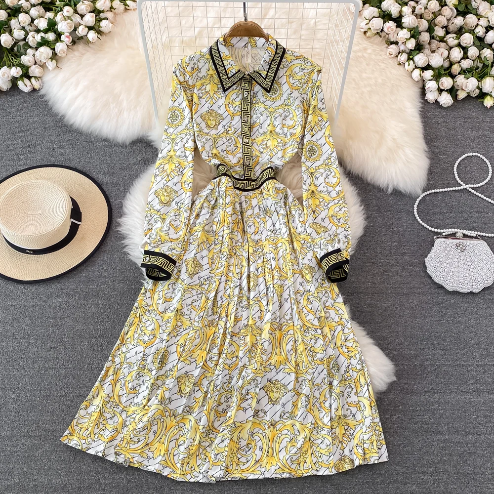 

Женское платье с длинным рукавом, отложным воротником и поясом