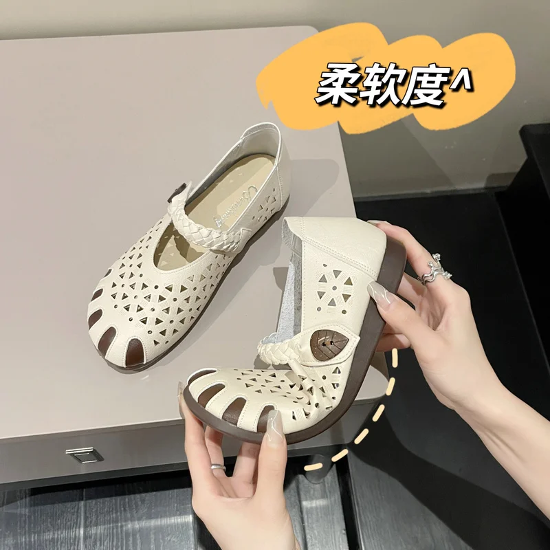 2022 new summer hollow PU leather sandals female gladiator retro mesh breathable designer elegant and comfortable flat shoes