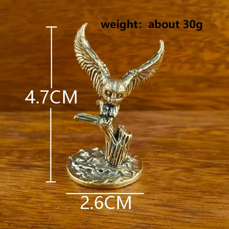 Миниатюрная фигурка совы из меди