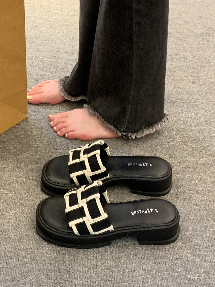 

Shoes Slippers Flat Summer Clogs Woman Med Slides Platform Pantofle Beach 2023 Rubber Basic PU Med Shoes Woman 2023 Slippers For