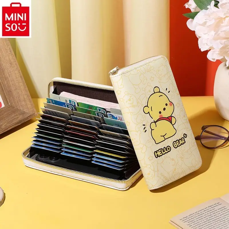 MINISO Winnie Bear Женская вместительная сумка с отделением для карт и защитой от