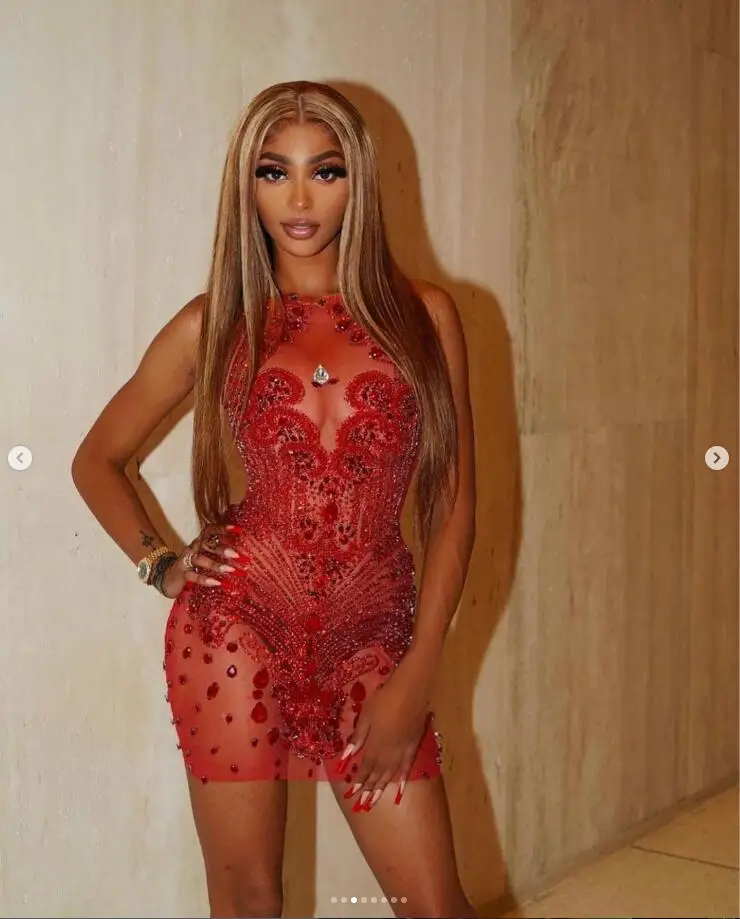 

Red Rodeo Short Prom Occasion Birthday Dresses Gillter Crystal Beaded Sheer Mesh Black Girl Mini Evneing Cocktail Gown