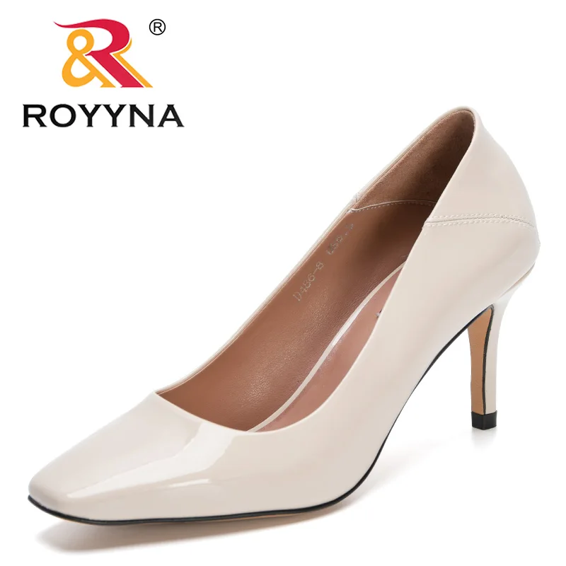 

ROYYNA 2022 новые дизайнерские лакированные кожаные туфли-лодочки OL Стиль Женская однотонная обувь Туфли-лодочки на высоком каблуке Женская офисная обувь