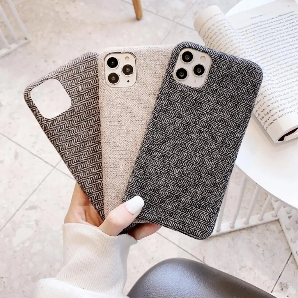 

Leather Wrist Strap Official girl Phone Case for iPhone 11 12 13 Pro Max Mini 7 8 Plus X XS XR Embroidery Luxury ḌíỌ Brand cover