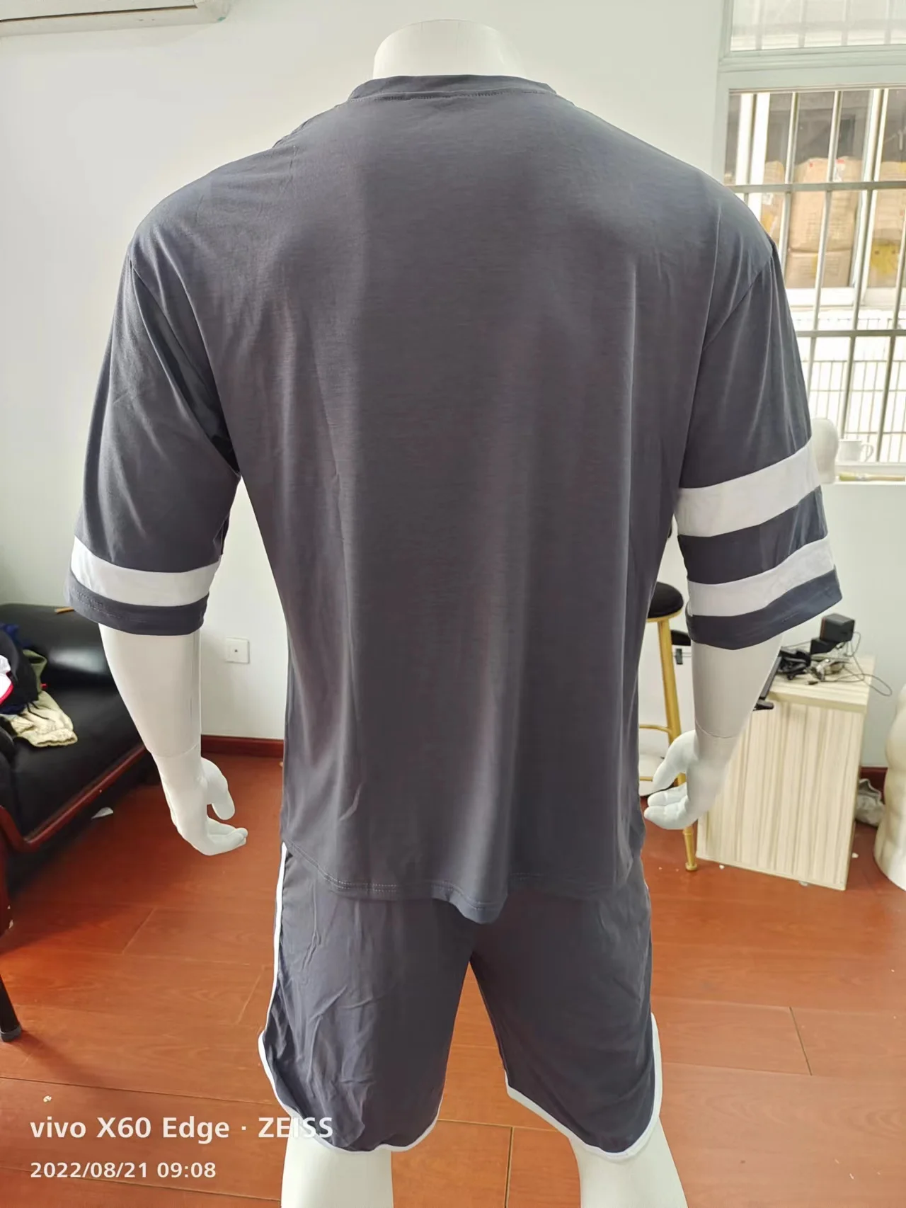 Men's Sports Leisure Fashion Set Summer New Colored Round Neck Short Sleeve Shorts Two Piece Set