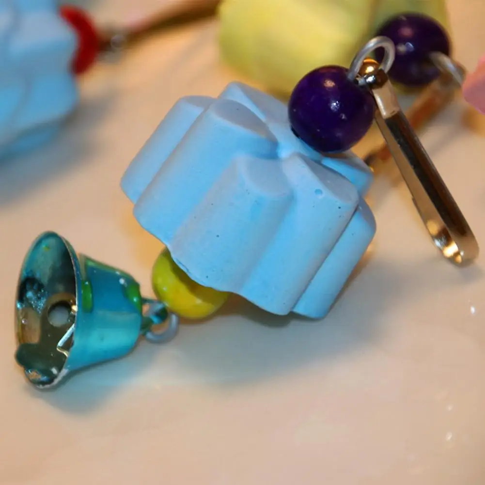 Рисунок 4 - Подвесные жевательные игрушки для домашних животных