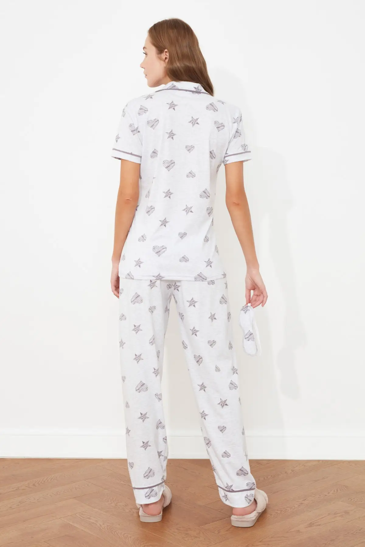 

Trendyol Printed Knitted Pajamas Set THMSS21PT1234