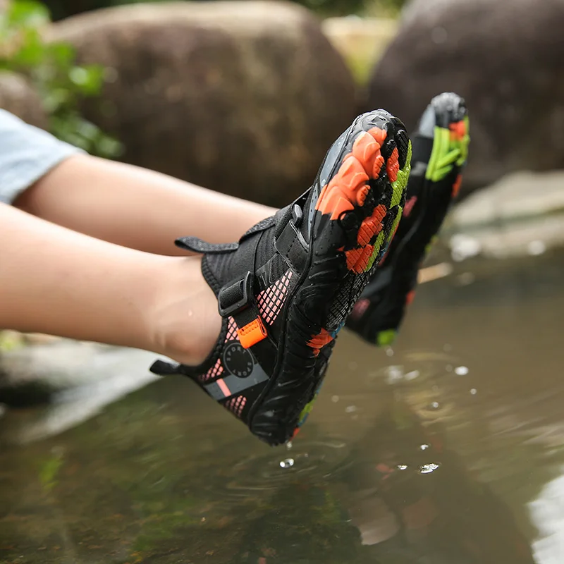 2022 New Kids Aqua Shoes Summer Breathable Quick-drying Water Shoes Kids Shoes Non-slip Wading Shoes Outdoor Children's Sneakers