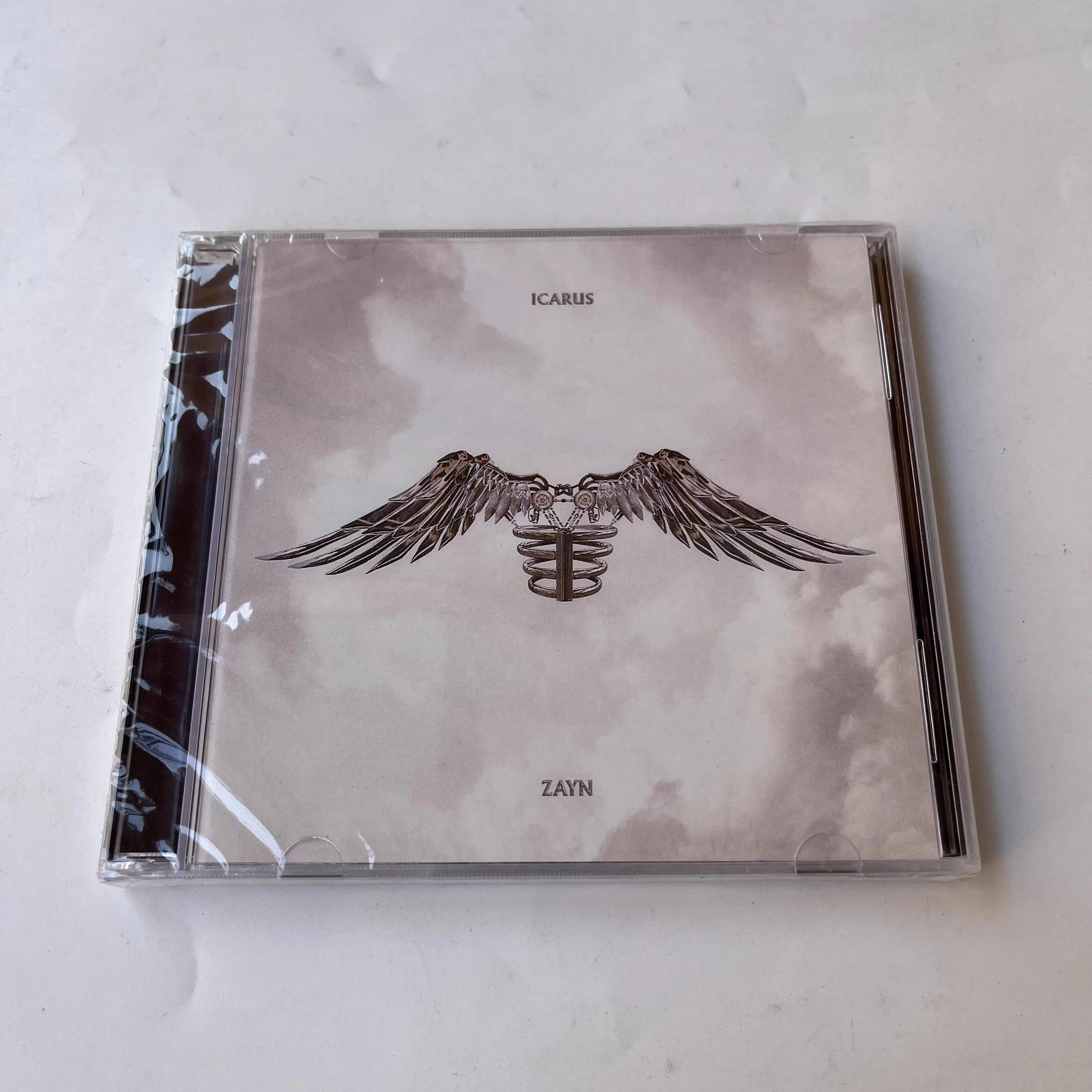 Поп One Direction музыкальный CD Зайн Малик Icarus Falls альбом заката до рассвета 2 шт.